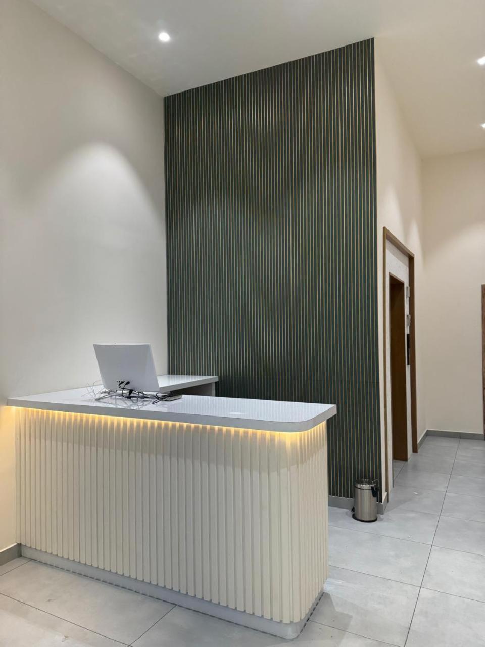 Dn Hotel Kochi Exterior photo